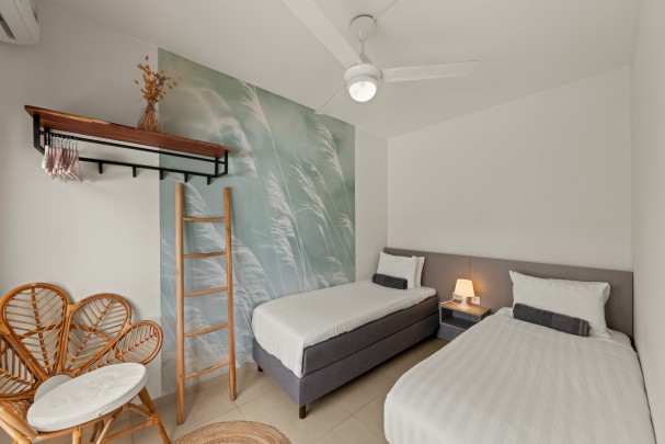 Luxury Ground Floor Apartment with Garden and Pool at Greenview