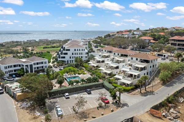Blue Bay Greenview - Luxury Apartment with pool for vacation rentals