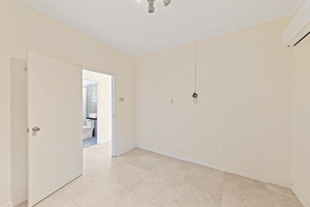 Spacious family home on a generous plot