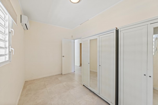 Spacious family home on a generous plot