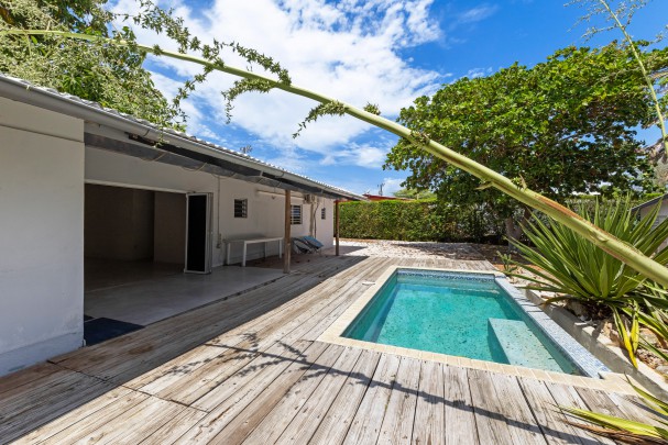 Spacious family home on a generous plot