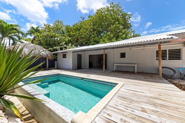 Spacious family home on a generous plot