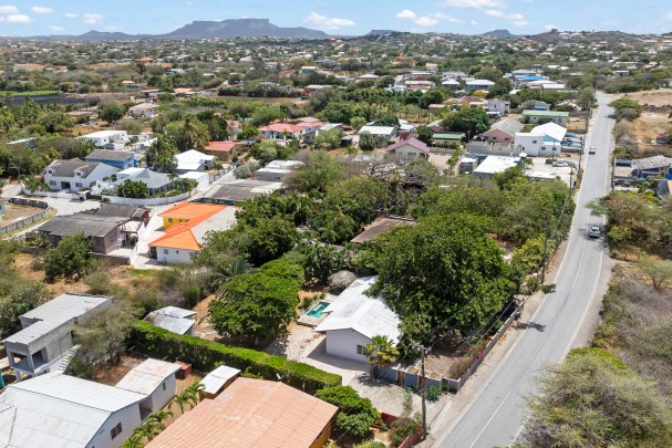 Spacious family home on a generous plot