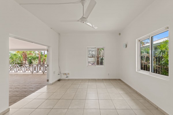 Villapark Girouette – villa gated resort apartment and private pool
