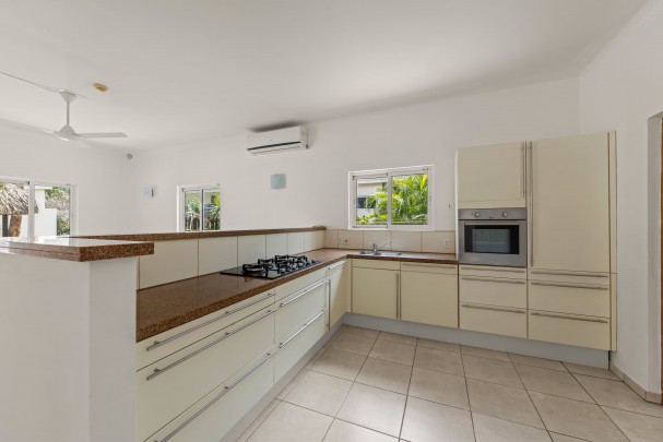 Villapark Girouette &ndash; villa gated resort apartment and private pool