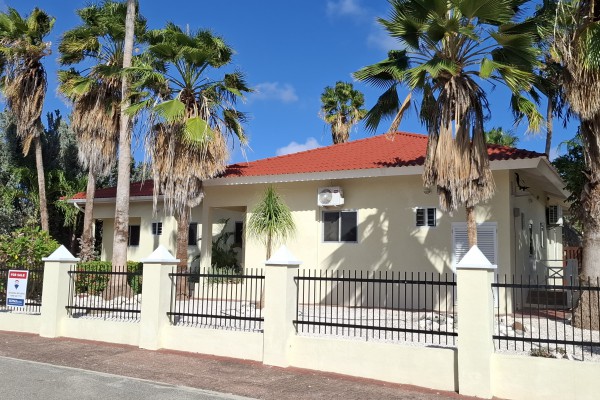 Villapark Girouette – villa gated resort apartment and private pool