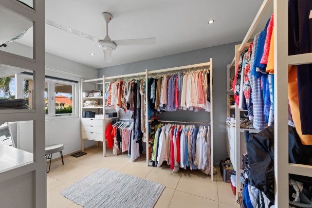  Luxe villa op blue Bay met schitterend uitzicht over de golfbaan