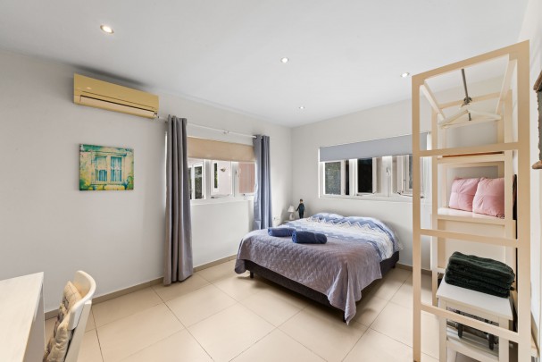  Luxe villa op blue Bay met schitterend uitzicht over de golfbaan