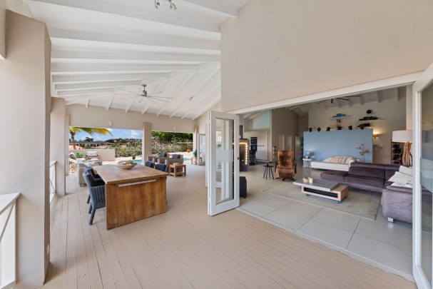  Luxe villa op blue Bay met schitterend uitzicht over de golfbaan