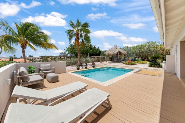  Luxe villa op blue Bay met schitterend uitzicht over de golfbaan