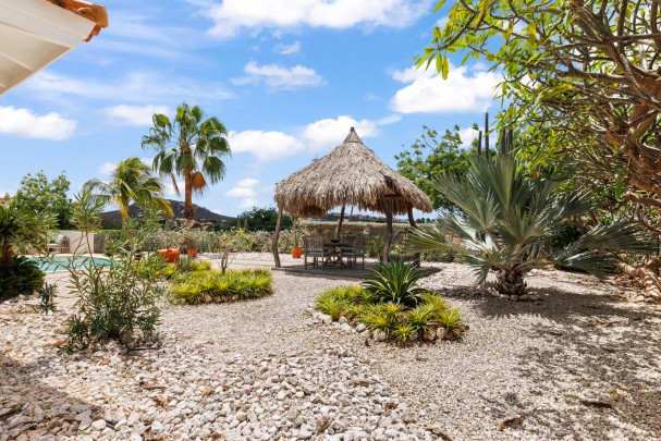  Luxe villa op blue Bay met schitterend uitzicht over de golfbaan