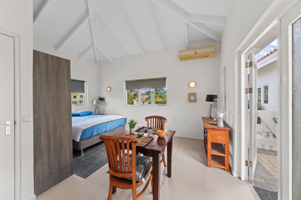  Luxe villa op blue Bay met schitterend uitzicht over de golfbaan