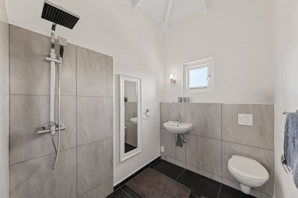  Luxe villa op blue Bay met schitterend uitzicht over de golfbaan