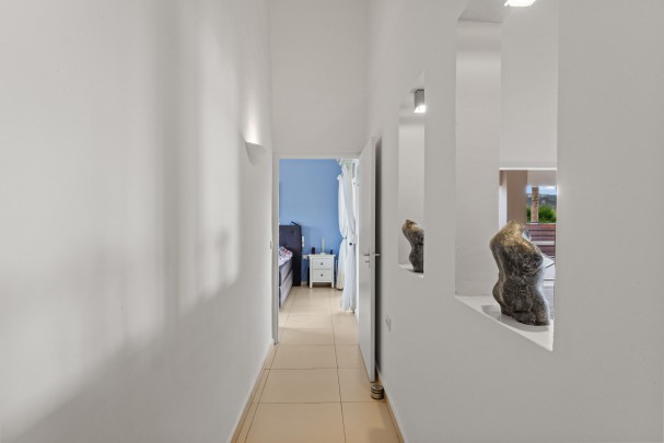  Luxe villa op blue Bay met schitterend uitzicht over de golfbaan