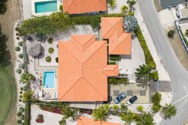  Luxe villa op blue Bay met schitterend uitzicht over de golfbaan