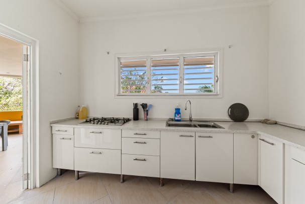 Te Koop: Studentenhuis COCO &ndash; Beleggingspand met 10 units op Cura&ccedil;ao