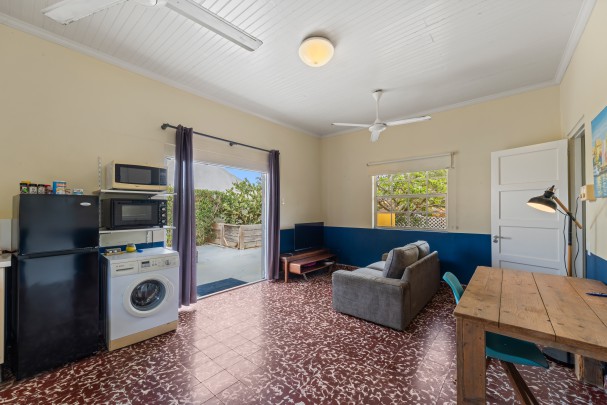 Te Koop: Studentenhuis COCO &ndash; Beleggingspand met 10 units op Cura&ccedil;ao