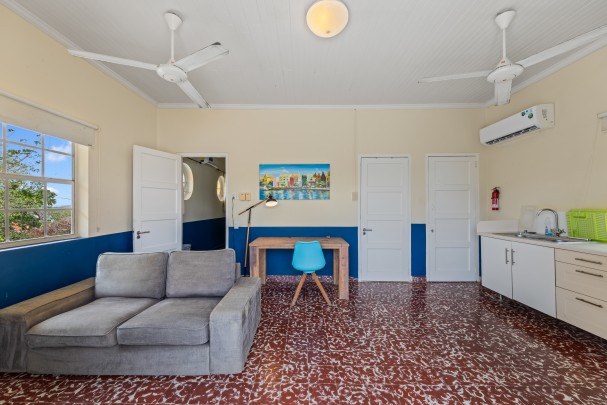 Te Koop: Studentenhuis COCO &ndash; Beleggingspand met 10 units op Cura&ccedil;ao
