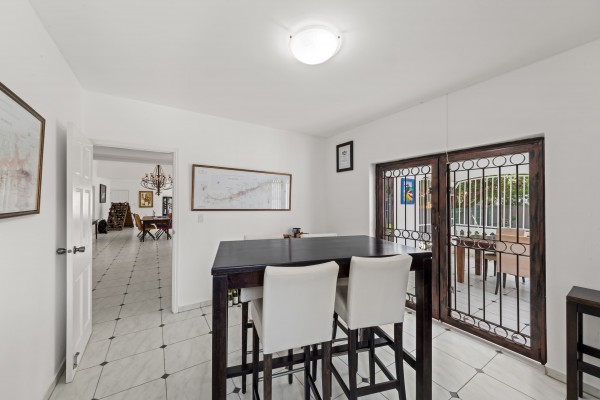Exclusive Detached Villa in Villapark Girouette - Curaçao