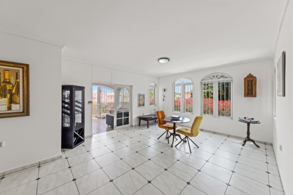 Exclusive Detached Villa in Villapark Girouette - Curaçao