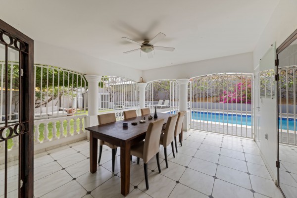 Exclusive Detached Villa in Villapark Girouette - Curaçao