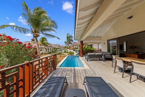Instapklare Luxe Villa met Privézwembad in The Jazmyn –Blue Bay Resort