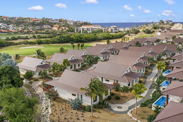 Instapklare Luxe Villa met Privézwembad in The Jazmyn –Blue Bay Resort