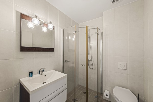 Beautiful apartment overlooking the pool - Triple Tree, Blue Bay