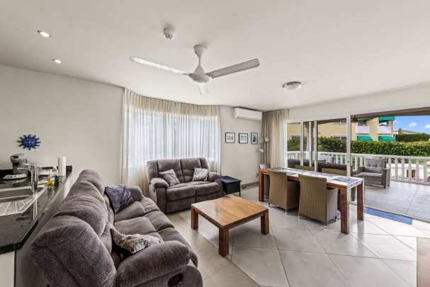 Prachtig Appartement met zicht op het zwembad - Triple Tree, Blue Bay