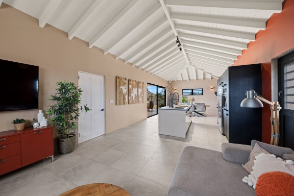 New build home at Hofi St. Joris – peace, space and nature