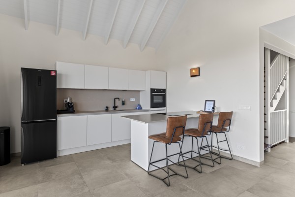 Newly built 4-bedroom villa with great ROI on golf resort