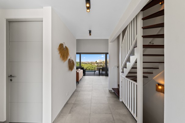 Newly built 4-bedroom villa with great ROI on golf resort
