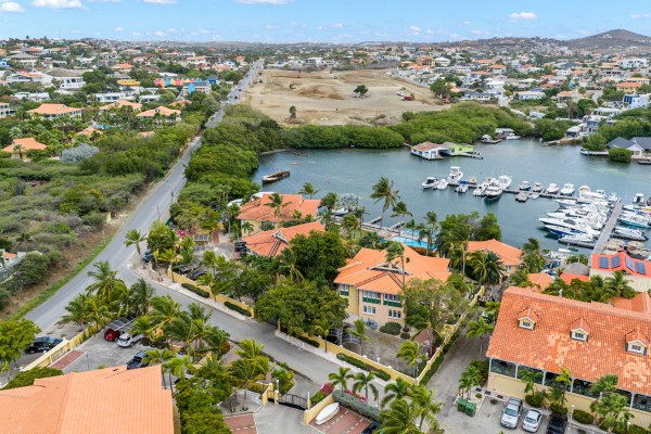 Jan Thiel - Beautiful 2 bedroom apartment with sea view and boat dock