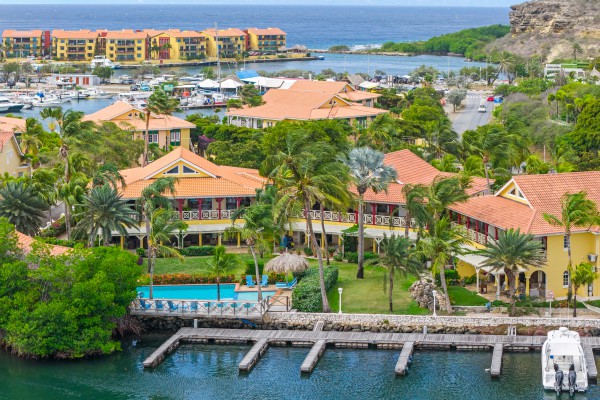 Jan Thiel - Beautiful 2 bedroom apartment with sea view and boat dock