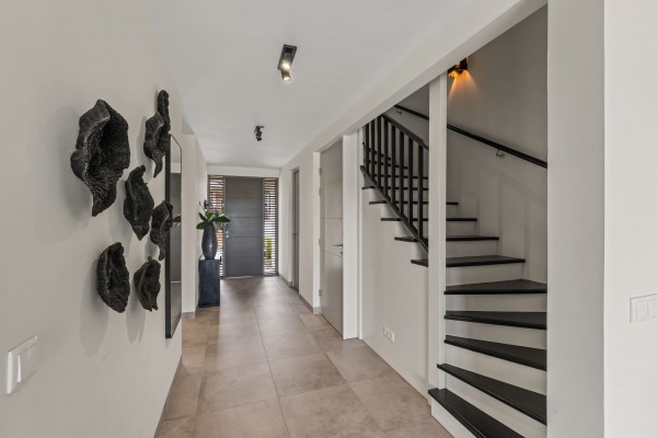Blue Bay - Newly built 3-bedroom villa in golf resort with strong ROI