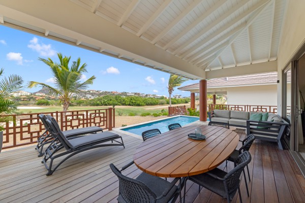 Blue Bay - Newly built 3-bedroom villa in golf resort with strong ROI