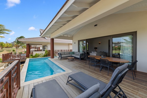 Blue Bay - Newly built 3-bedroom villa in golf resort with strong ROI