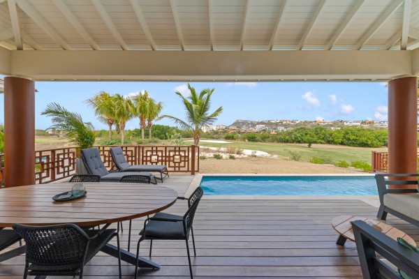 Blue Bay - Newly built 3-bedroom villa in golf resort with strong ROI