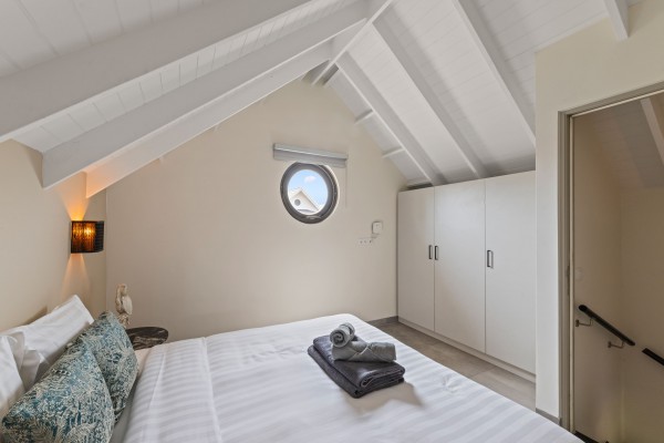 Blue Bay - Newly built 3-bedroom villa in golf resort with strong ROI