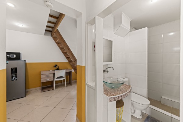 Te Koop: Studentenhuis COCO – Beleggingspand met 10 units op Curaçao