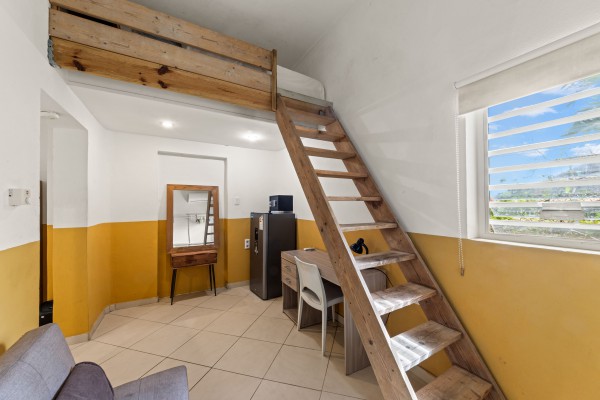 Te Koop: Studentenhuis COCO – Beleggingspand met 10 units op Curaçao