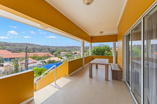 Te Koop: Studentenhuis COCO – Beleggingspand met 10 units op Curaçao