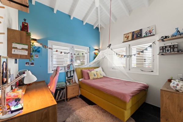 Blue Bay BB-08 - Villa met Zeezicht en Spectaculaire Zonsondergangen