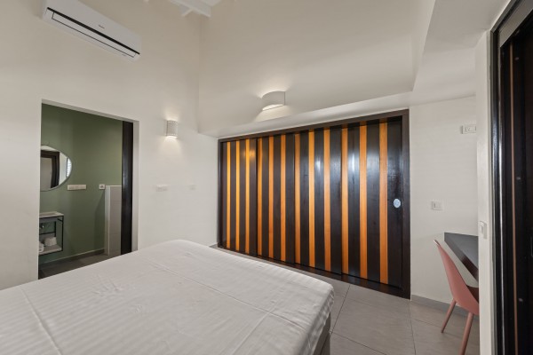 Blue Bay Indigo Garden – Modern Apartment with pool, vacation rentals