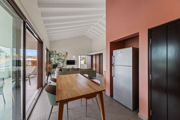 Blue Bay Indigo Garden – Modern Apartment with pool, vacation rentals