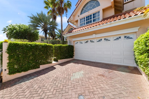 Stately villa with island views, guest accommodation & tropical garden