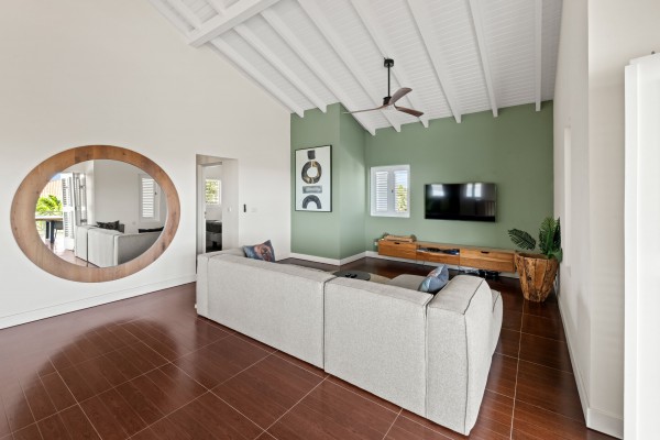 Exclusive Investment Opportunity with Ocean Views in Vista Royal