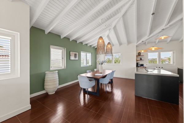 Exclusive Investment Opportunity with Ocean Views in Vista Royal