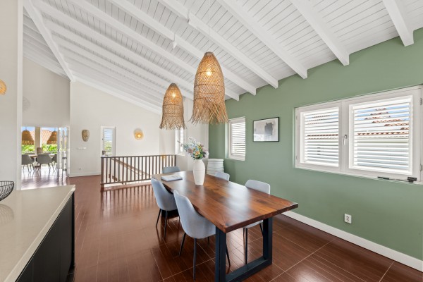 Exclusive Investment Opportunity with Ocean Views in Vista Royal