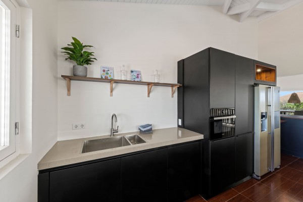 Exclusive Investment Opportunity with Ocean Views in Vista Royal